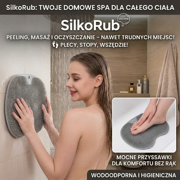 Kobieta myje plecy o silikonową myjkę na ścianie pod prysznicem